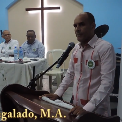 DR YOSELMAN MIRABAL Y STALIN REGALADO DIPLOMADO EN LIDERAZGO LOCAL