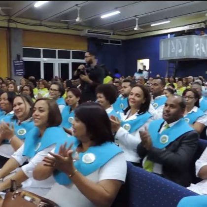 LICENCIATURA EN TERAPIA FAMILIAR DR YOSELMAN MIRABAL